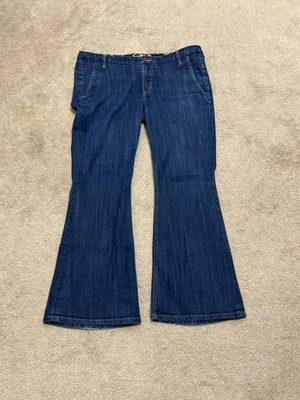 Quality Denim X2 Women's Size 10 Denim Jeans Button Pockets                C85 - Image 1 of 4