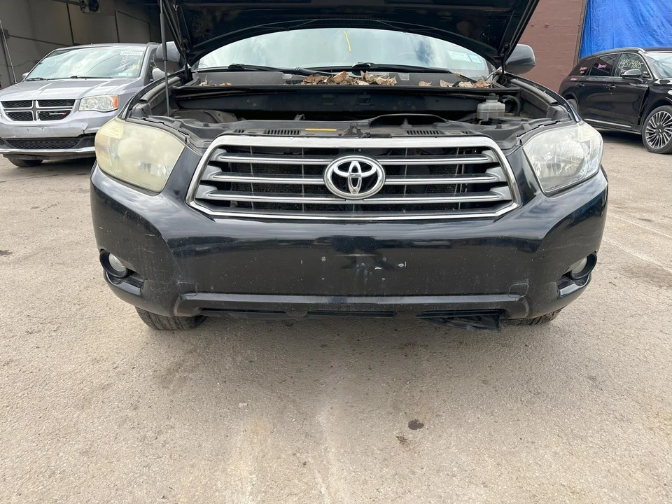 (SOLO RECOGIDA LOCAL) 08 09 10 TOYOTA HIGHLANDER Conjunto de parachoques delantero. Foto 1 de 4