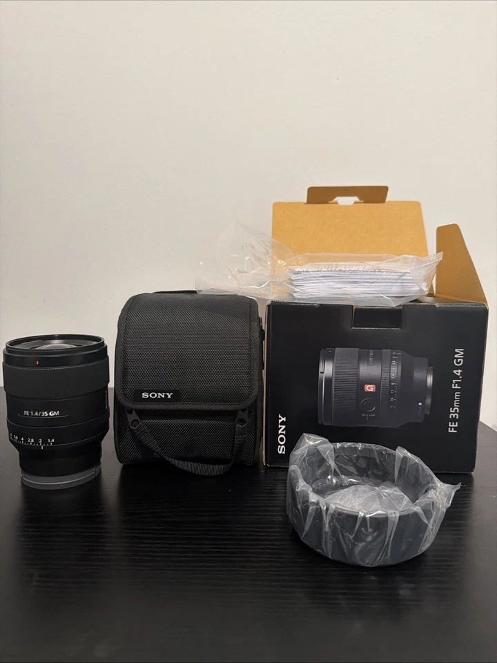 Lente Sony 35mm F/1.4 Fe GM para montagem tipo E com caixa e capa de lente excelente estado - Imagem 1 de 4