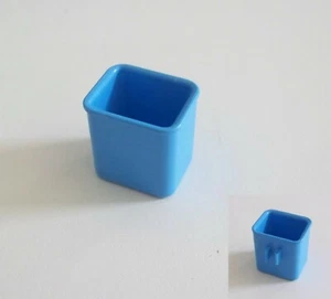 PLAYMOBIL (4660) SYSTEMx - Poubelle Bleu Clair à Clipser 5106 - Imagen 1 de 1