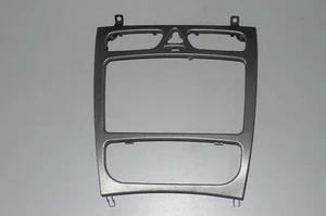 Mittelkonsole Rahmen Radio Blende Mercedes W203 CL Coupe Alu Carbon A2036802439* - Bild 1 von 2