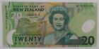 World Banknotes(item1959) New Zealand 20 Dollars 2006 P187b Uncirculated.