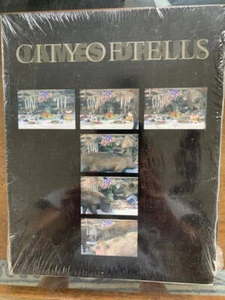 1 James Drake CITY OF TELL NEU Künstler Galerie Ausstellungsbuch versiegelt illustriert - Bild 1 von 2
