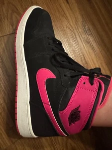 womens nike air jordans high top black and pink, worn once, size 9 women - Picture 1 of 15