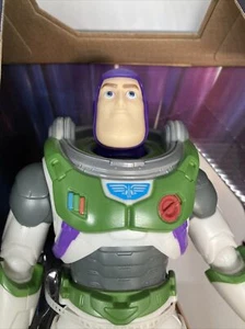 Disney Pixar Buzz Lightyear Movie Laser Blade Action Figure 12" 30+ Sounds NEW - Picture 1 of 10
