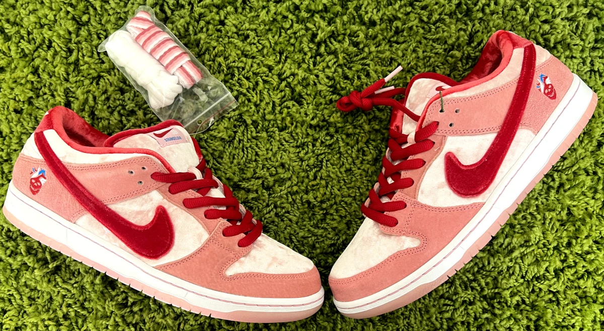 Nike Dunk Pro SB Low Valentines Day | eBay