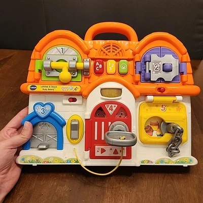 Vtech Latches & Doors Busy Board Toddler Learning Toy 12-36 Month Works - Image 1 of 4