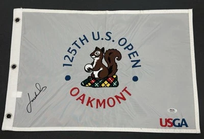 Jordan Spieth Firmado 2025 Bandera Abierta de Estados Unidos Oakmont Autografiado de Estados Unidos Automático ~ Certificado de Autenticidad PSA Foto 1 de 2