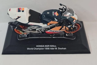 Honda NSR 500cc Doohan Campione del Mondo 1998 pressofuso 1:22 (VLC) - Immagine 1 di 4