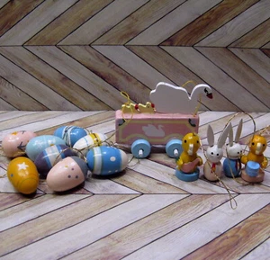 Easter Vtg Ornaments Wood Mini Painted Lot Of 13 Swan Wagon Eggs Bunny Chicks - Picture 1 of 8