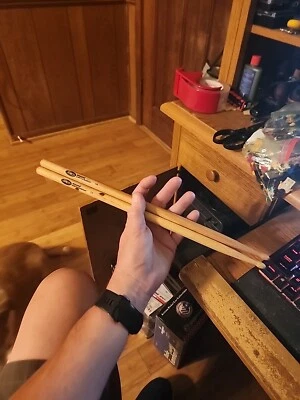 Baquetas de nogal americano Sound Percussion Labs - Par de baquetas de madera 5A Foto 1 de 4