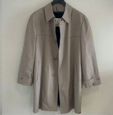 London Fog Men’s 42L Zip Out Fur Lined Main Trench Coat Beige. - Image 1 of 4