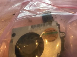 CPU Fan/HEATSINK W/ SCREWS  Acer Aspire 4330 4730Z Extensa 4230 4630 4630Z 3-Pin - Picture 1 of 3