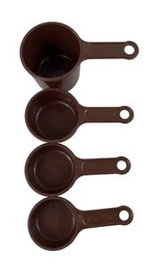 Vintage Rubbermaid Stacking Measuring Cups Brown Set of 4 - Picture 1 of 13