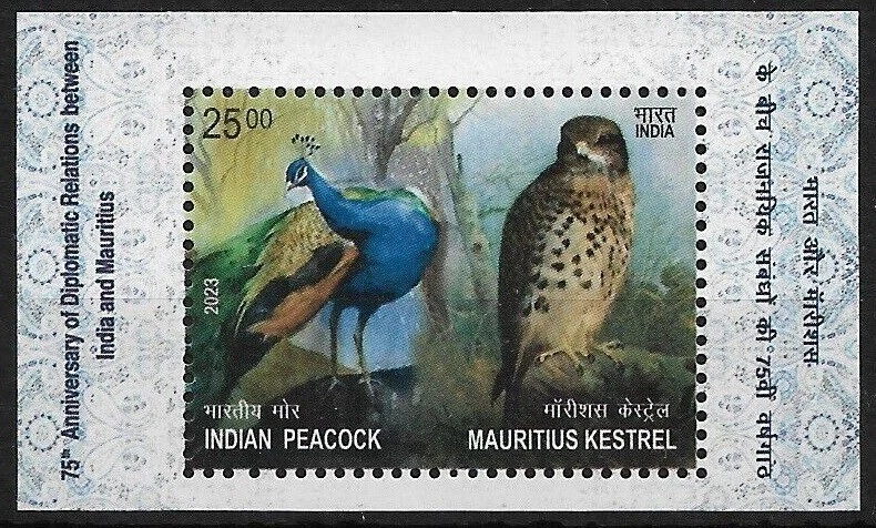 INDIA 2023 MNH MS, Joint Issue, Peacocks, Kestrel, Birds of Prey - Image 1 of 1