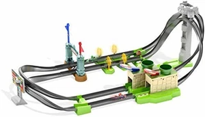 MATTEL Hot Wheel HW Mario Kart Circuit Light Track Set GHK15 F/S w/Tracking# NEW - Picture 1 of 6