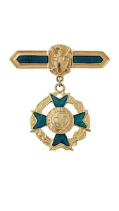 Gold Tone In This Sign Conquer Maltese Cross Teal Enamel Brooch Dangle Medal Pin - Picture 1 of 8