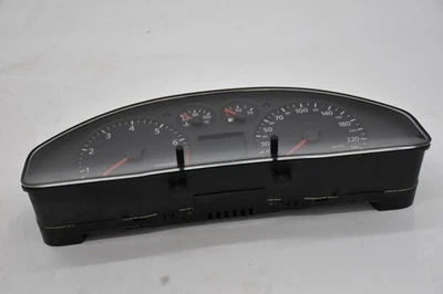 Cuadro de instrumentos Audi A6 S6 VDO km/h 88311285 Foto 1 de 2