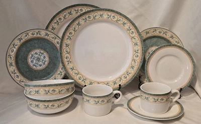 Servicio vintage de 10 piezas para gres artesanal de cuarto francés 2Pfaltzgraff Foto 1 de 4