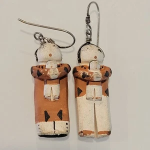 Storyteller Pueblo Pottery Earrings - Vintage - Native American - - Picture 1 of 6