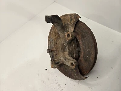 86 97 Nissan D21 Passenger Right Front Spindle Knuckle 2wd - Image 1 of 4