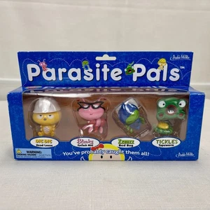 Parasite Pals 4 Figuren 2015 Archie McPhee Louse Tapeworn BedBug Eyelash Mite - Bild 1 von 9