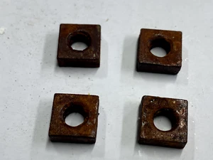 4 VINTAGE RECLAIMED Rusty CRUSTY SQUARE NUTS 1/4" NC for ANTIQUE RESTORATION - Picture 1 of 3