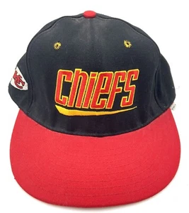 Vintage 90s Kansas City Chiefs Black Red Yellow Script Snapback Hat Cap USA - Bild 1 von 7