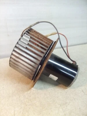 Peterbilt 378 Climatech Haa0983 2002, 11599AB motor soplador "el eje se ve doblado" Foto 1 de 4