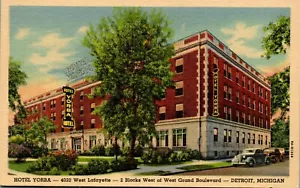 Vintage Postcard Hotel Yorba West of Grand Blvd Detroit Michigan MI Linen 1940s - Picture 1 of 3
