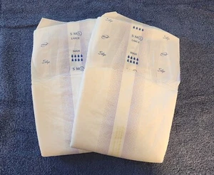 2 pannolini Tena Slip MAXI europei per adulti grandi rari vintage plastica liscia ABDL - Foto 1 di 5