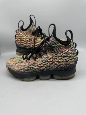 Nike Tenis Juveniles 7Y Lebron James XV Cuatro Jinetes Guijarros Frutales  Foto 1 de 4