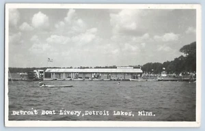 Detroit Lakes Minnesota MN Launch & Boat Livery Echtfoto Postkarte RPPC 1930-50 - Bild 1 von 2