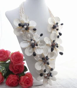 White Pearl Shell Flower Onyx statement Necklace - Picture 1 of 4