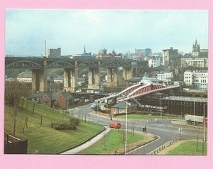 Postal de la oficina de correos 1981 North East Bridges - Newcastle upon Tyne - Casco Fds - Imagen 1 de 2