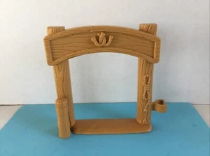 Fisher Price Little People Farm ranch Stable Replacement Corral Fence Part EUC - Picture 1 of 2