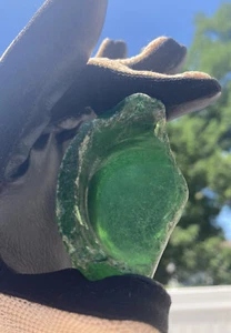 River Glas Stück Antik Grün Soda Pop Flasche Stück, 1,5x2" - Bild 1 von 8