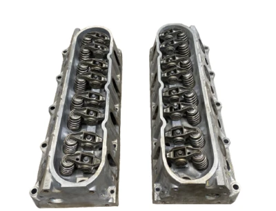 Set Of Two GM LS2 LS6 Gen III Gen Cylinder Head 243 w/ Rocker Arms OEM - Image 1 of 4