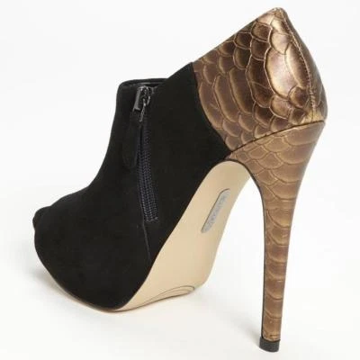 BOUTIQUE 9 COLTON Black Suede Nine West Snake Gold Platform High Heels Sz 8.5 - Image 1 of 4