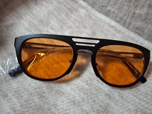 Coco And Breezy - Richfield (Jovial Orange) Sunglasses Unisex Black Frame - Picture 1 of 2