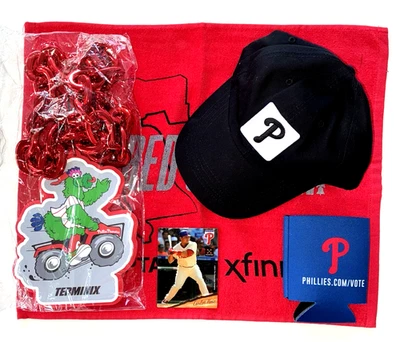 Phillies Phanatic SGA Big Chain 8/5/25 Brand New + FREE Hat, Rally Towell & More - Image 1 of 4