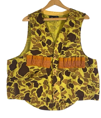 Vintage Hunting Vest Large Red Head Shotgun Shell Holder Game Holder Duck Camo - Image 1 of 4