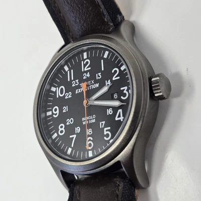 Reloj Timex Expedition 905 Hombre Esfera Negra Indiglo 100M WR BATERÍA NUEVA Foto 1 de 4