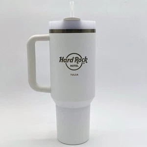 Vaso Hard Rock Tulsa Stanley The Flowstate Quencher H2.0 blanco escarcha 40 oz NUEVO - Imagen 1 de 6