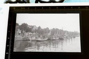 tolles altes Negativ - Hafen- Krabbenfischer - Fischerboote - Ort ? 30-40er Jah - Bild 1 von 4
