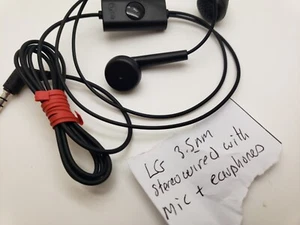 New LG Branded 3.5MM Black Unused Earphones 3UKPOST - Picture 1 of 5