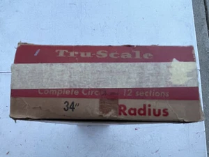 One Box Tru-Scale HO Curved Roadbed Complete Circle 34 inch Radius - Picture 1 of 3