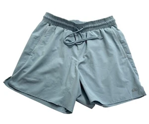 ALO Yoga Ripstop 7” On-Set Shorts in Calm Blue - Picture 1 of 4