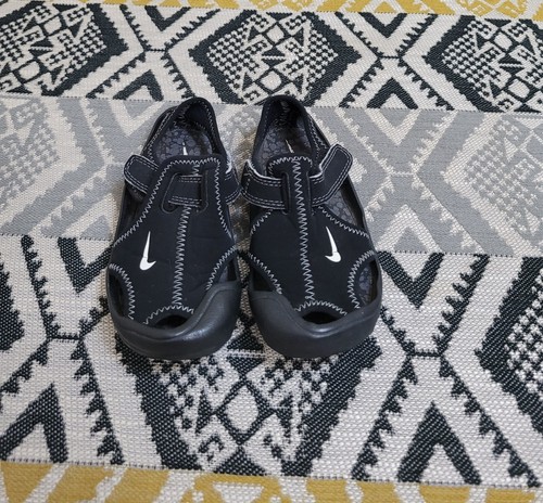 * Sandali Nike Sunray protezione UV ragazzo ragazza taglia 7 5 neonato bambini nero bianco