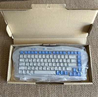 MSN Webtv keyboard - Image 1 of 4